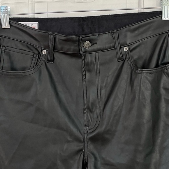 Gap Sky High Rise Faux Leather Cheeky Straight Pants Black Size 31/12R Chic Edgy - Picture 4 of 13